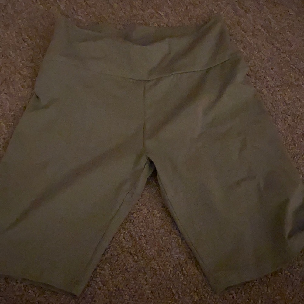 Biker shorts army green olive green